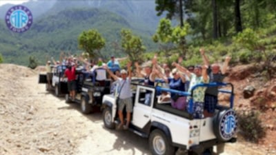 Titreyengol jeepsafari raften excursie