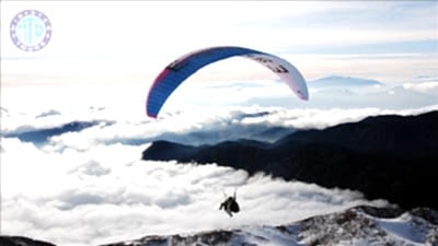 Lot paralotnią w Lara