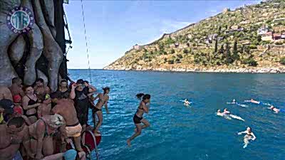 Konaklı Korsan Tekne Turu