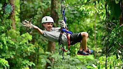 Avsallar'da  ziplin yürüyüş rafting