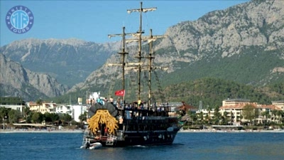 Kızılağaç Korsan Tekne Turu