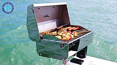 Boat trip in Kizilot